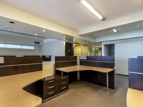 Av. Luis Maria Campos 1000, Piso 6