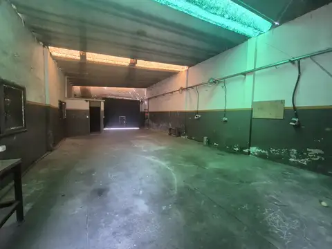 Galpón en alquiler en Merlo