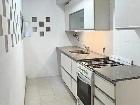 Casa 2 ambientes con 1 baño