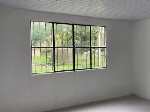 Casa en Alquiler con 1 cochera