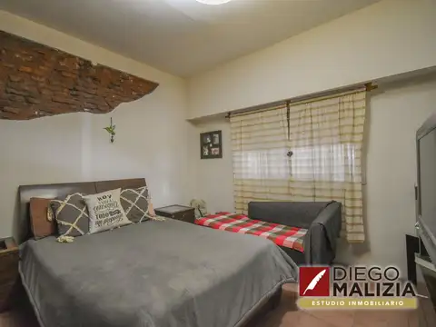 Casa 2 ambientes con 1 baño