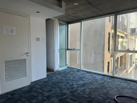 Oficina en Venta con 1 cochera