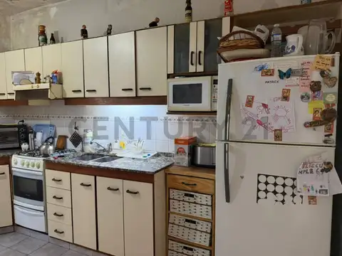 PH 4 ambientes en venta, Morón