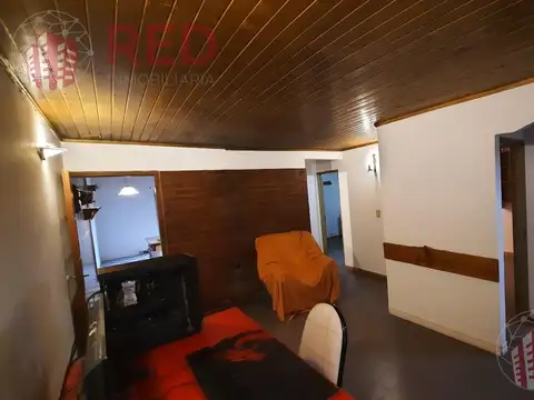 Vende Casa en el Barrio Mercantil - Cipolletti