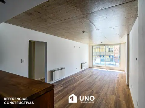 Montevideo y Juan Manuel de Rosas - Amplio Dpto de 2 Dormitorios.