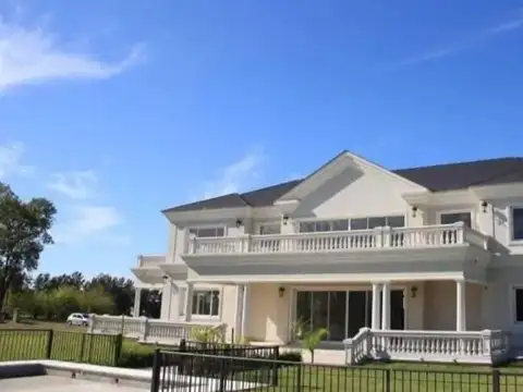 Terreno en Venta en Chateau Pilar, USD 138.054