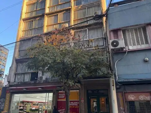 Amplio depto en pleno centro de Rosario