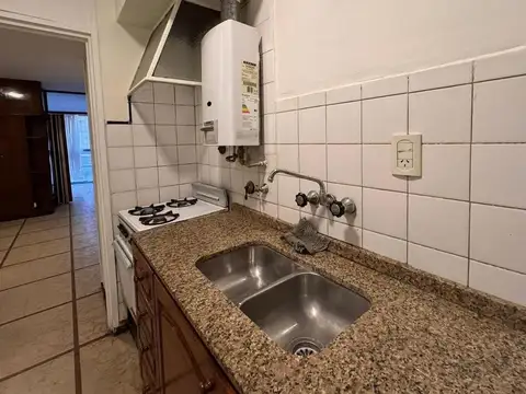 San Lorenzo  1000 02°