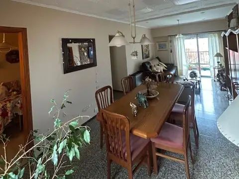 Departamento en venta - 3 Dormitorios 1 Baño - Necochea