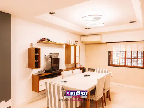 Casa 4 ambientes con 3 baños