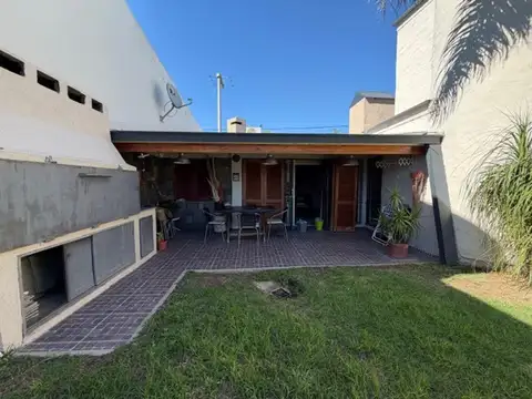 Casa En Venta Apto Credito Tablada Park patio pileta