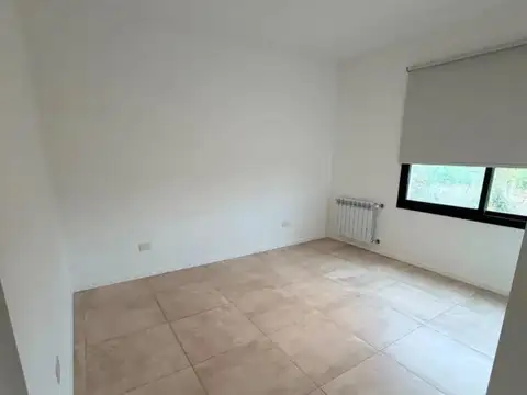 Casa en Alquiler de 4 dormitorios