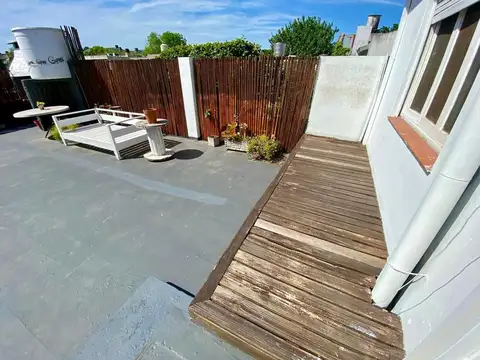 Depto Tipo Casa en Venta de 4 ambientes