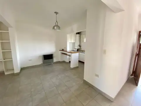 Depto Tipo Casa en Venta 46 años