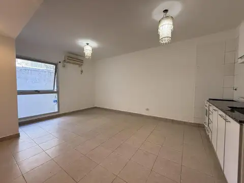Departamento de 3 ambientes en Colegiales alquiler anual sin expensas