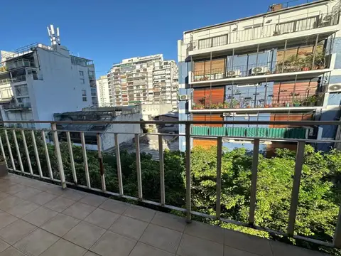 Departamento de 4 ambientes en Venta en Parque centenario