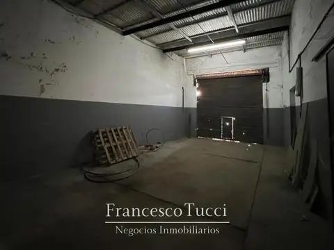 Galpon en Venta en Francisco Alvarez, USD 290.000