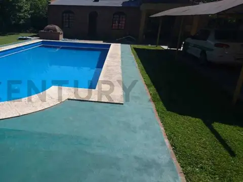 Casa Quinta en venta Los Hornos 2 dormitorios