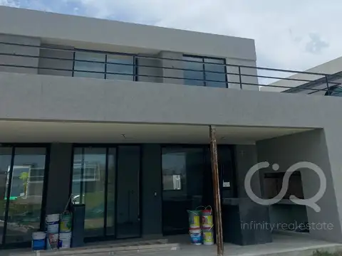 Venta Casa A La Laguna - San Matías (Escobar)