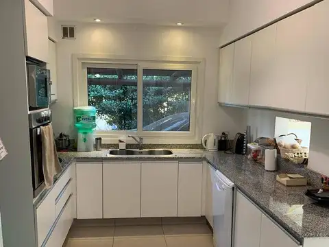 Casa en Alquiler Temporal A Estrenar