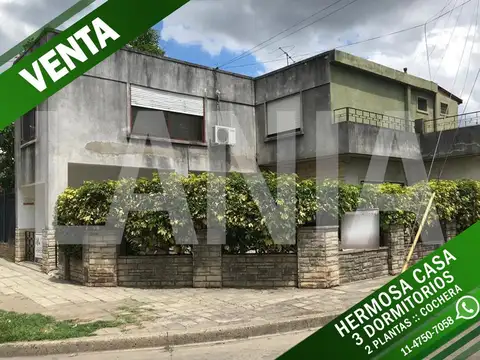 OPORTUNIDAD :: CASA EN DOS PLANTAS :: EXCELENTE UBICACION