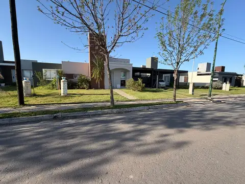 VENTA CASA 3 DORMI EN RESERVA TAJAMAR ALTA GRACIA 