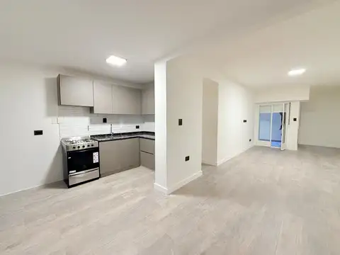 Departamento de 3 ambientes totalmente refaccionado con dos patios y baulera – Villa Devoto
