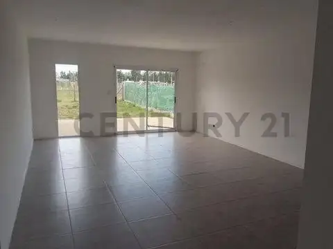 Venta Casa 4 amb. Cardales Chico a estrenar