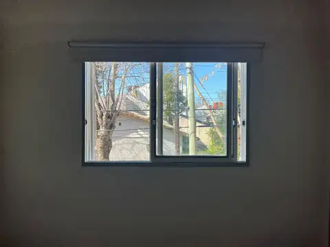 Depto Tipo Casa 4 ambientes con 1 baño