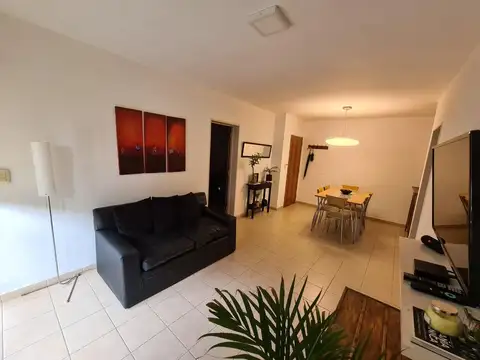 Departamento 5 ambientes con 1 baño