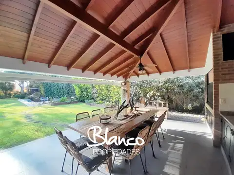 Casa en Venta en La Masia, USD 340.000