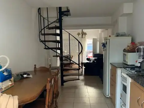 Casa ambientes ambientes con 3 baños