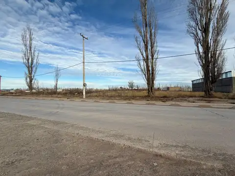 LOTE 9.000 m2 - PARQUE INDUSTRIAL CIPOLLETTI