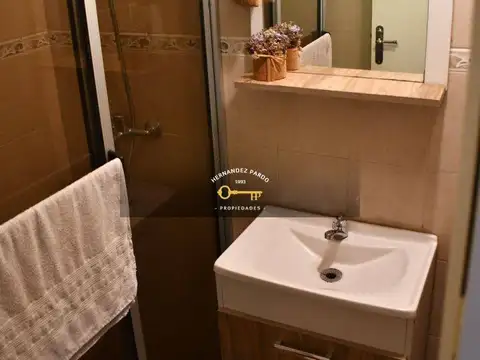 Interesante propiedad en complejo, con acceso privado al lago, Barra de Carrasco