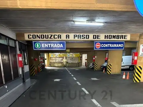 Cochera en Alquiler en Centro, Rosario