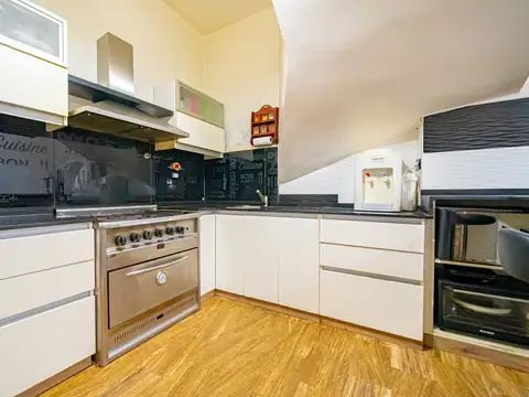 Depto Tipo Casa en Venta de 3 ambientes