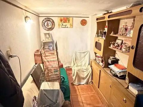 Depto Tipo Casa en Venta 50 años