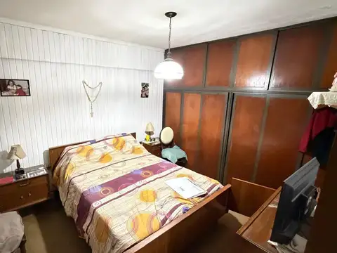 Depto Tipo Casa 2 ambientes con 1 baño