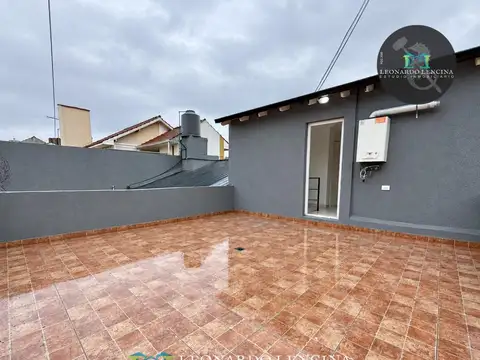 Depto Tipo Casa en Venta de 2 dormitorios