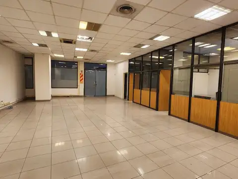 Oficina en Alquiler al Sur