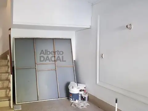 Depto Tipo Casa en Venta de 4 dormitorios