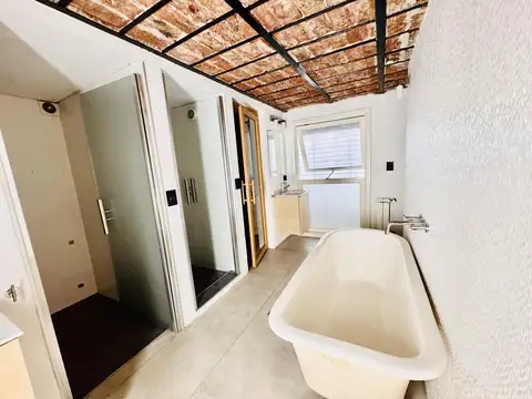 Depto Tipo Casa en Venta 70 años