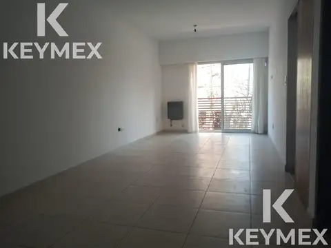 Departamento en Alquiler en Plaza Rocha, $ 350.000