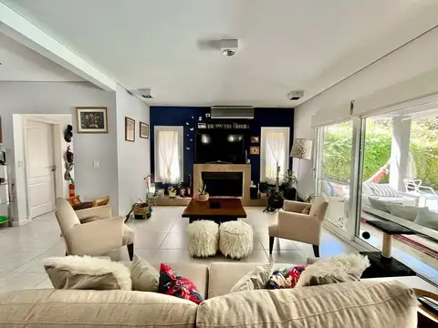 Casa en Venta de 4 dormitorios