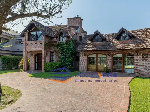 Casa en venta en Country  Banco Provincia Moreno