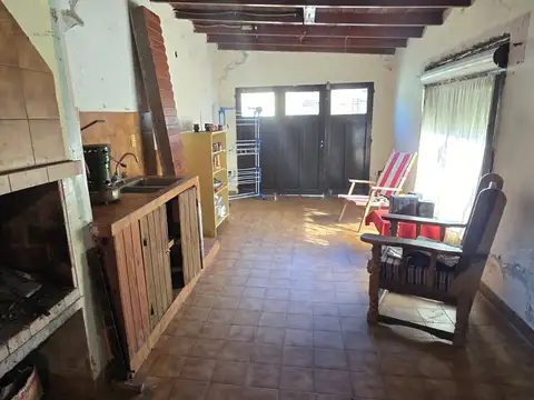 Casa en Venta en Villa Elisa, USD 90.000