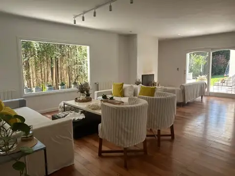 Casa en Alquiler Temporal de 4 dormitorios