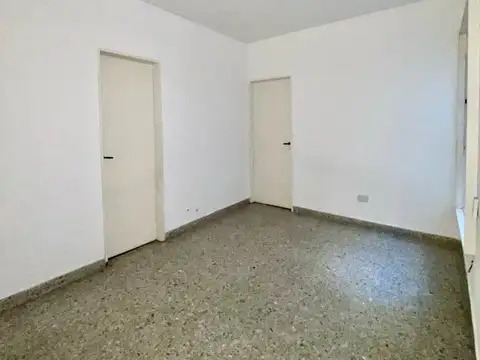DEPARTAMENTO 2 AMBIENTES | MUY BUEN ESTADO | PARQUE PATRICIOS