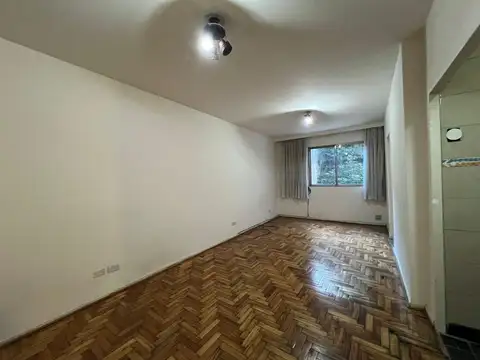 Monoambiente en Recoleta 
