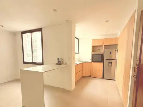 Av. Federico Lacroze 1800, Piso 4